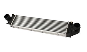 Välijäähdytin, LAND ROVER,VOLVO, 30741052, 31273909, 31280013, 31319424, 31338474, LR031467, LR031925