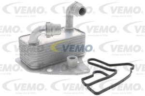Öljynjäähdytin, moottoriöljy, ALFA ROMEO,FIAT,LANCIA,OPEL,SAAB,SUZUKI,VAUXHALL, 12656364, 1660079J80, 55 208 626, 55 220 875, 55 273 041