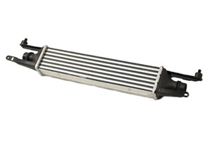 Välijäähdytin, OPEL CORSA D, CORSA D Skåp/halvkombi, 55702194, 6302080