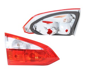 Takavalo, Oikea, FORD FOCUS Turnier III, 1 715 138, 1 775 986