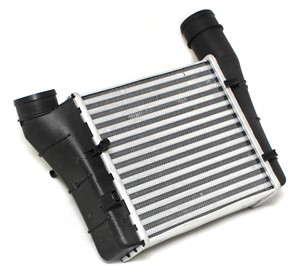 Välijäähdytin, AUDI A4 B6, A4 B6 Avant, A4 B7, A4 B7 Avant, 8E0.145.805F, 8E0.145.805S