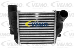Välijäähdytin, AUDI A6 Allroad C6, A6 C6, A6 C6 Avant, 4F0 145 806 AA, 4F0145804A, 4F0145806E